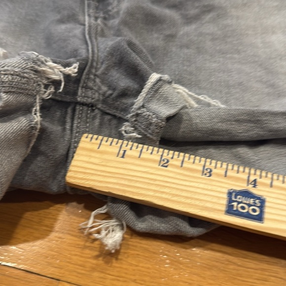 Old Navy women’s O.G straight  high rise jeans shorts size 14 . - Picture 5 of 9